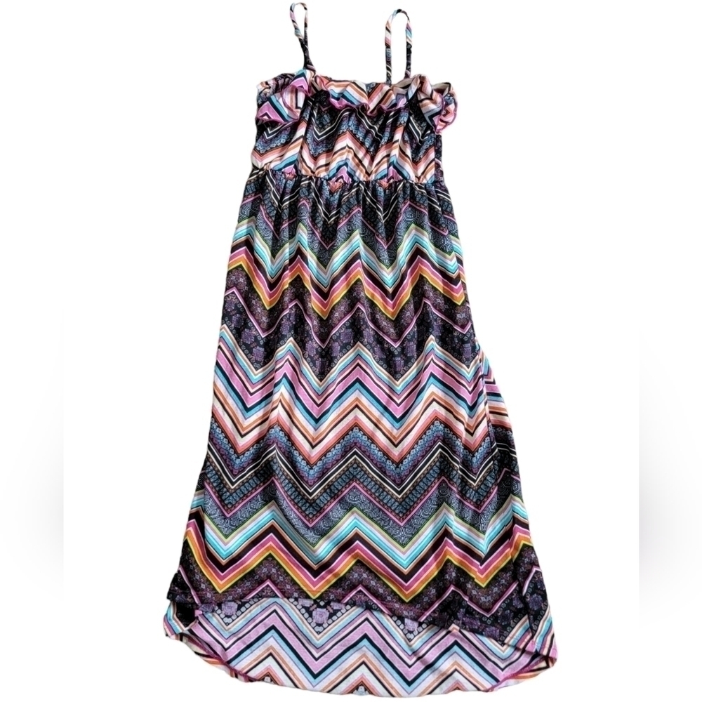 Beautees Maxi Medium Multi Colored Zig Zag Chevron Spaghetti Strap summer Dress